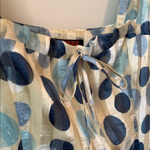 Blue and white cocktail dress with polka dots. - Picture 3 of 3